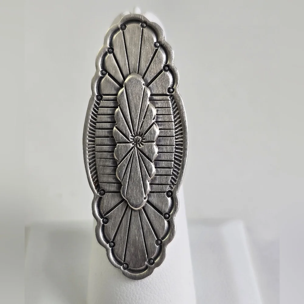 Rare 2” Long Sacred Sunray Engraving Sterling Silver 925 Native Ring